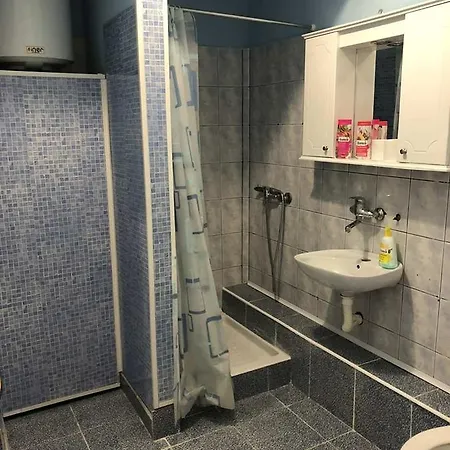 Guest house N